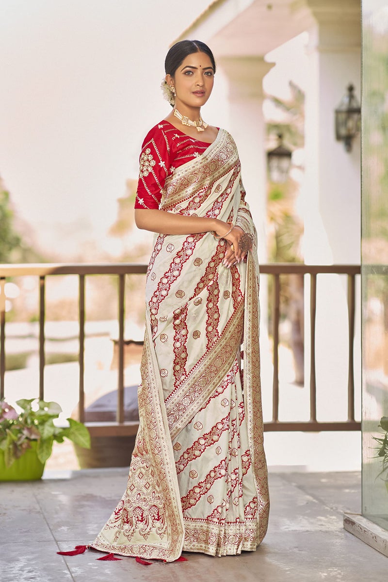 MANOHARI Most Trendy Banarasi Silk Woven Pattern Jacquard Work Saree for Women_MN1728, Beige - Image 4