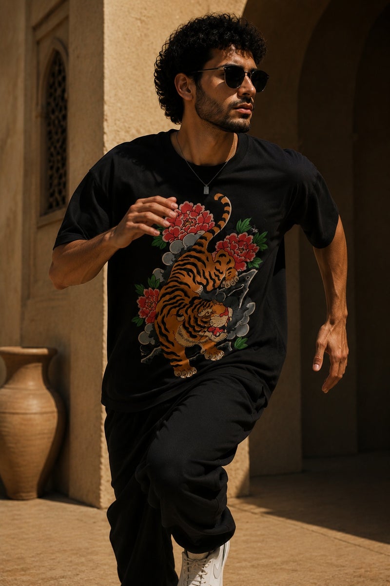 Men's Oversized Black Tiger Graphic T-Shirt Casual Short Sleeve Crew Neck Streetwear Tee - Image 3
