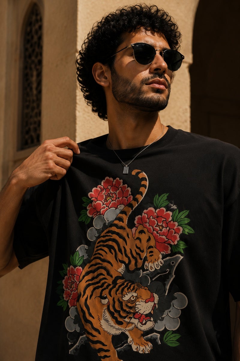 Men's Oversized Black Tiger Graphic T-Shirt Casual Short Sleeve Crew Neck Streetwear Tee - Image 1