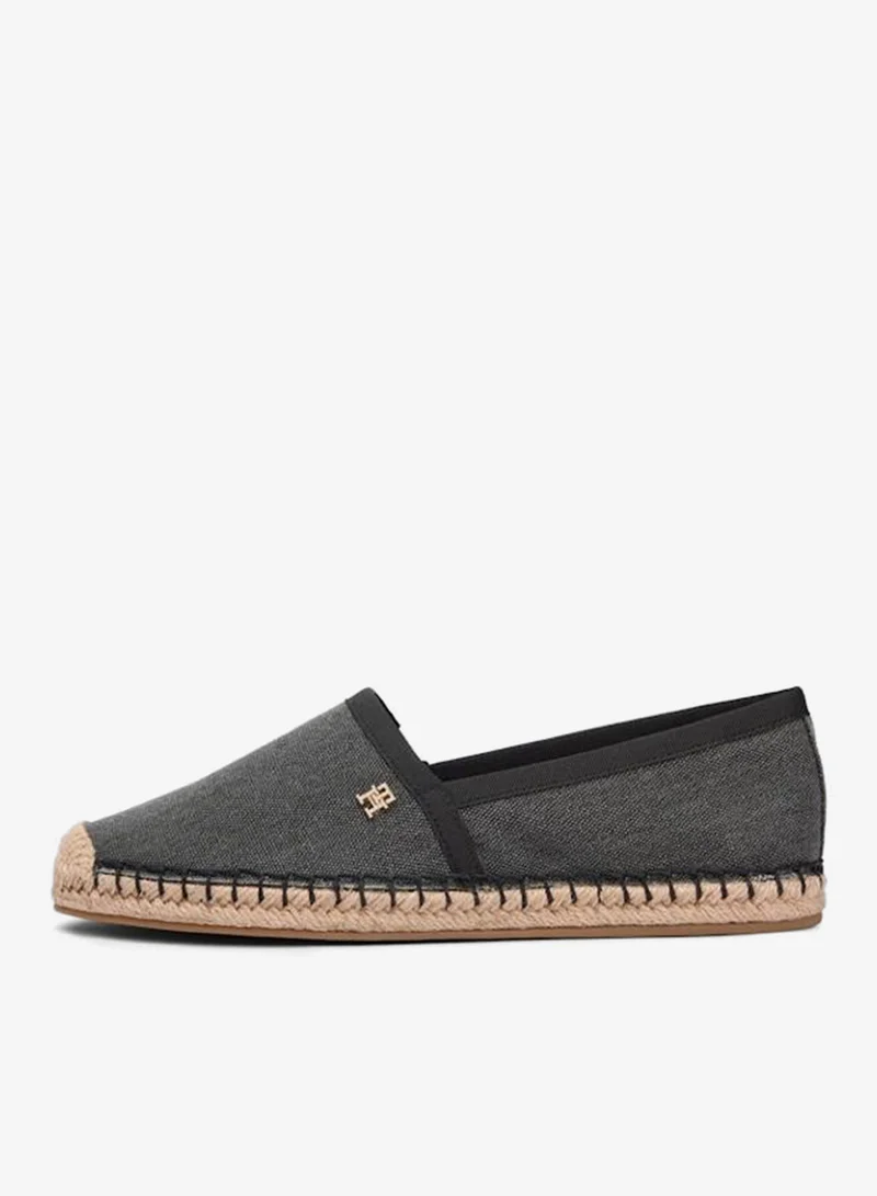 تومي هيلفيغر حذاء كاجوال سهل الارتداء إسبادريل