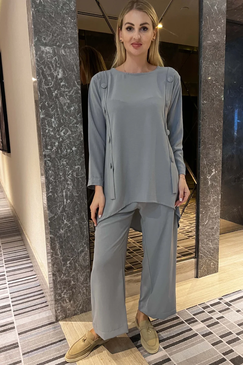 مويستريت طقم بلوزة بياقة دائرية وأزرار وبنطلون