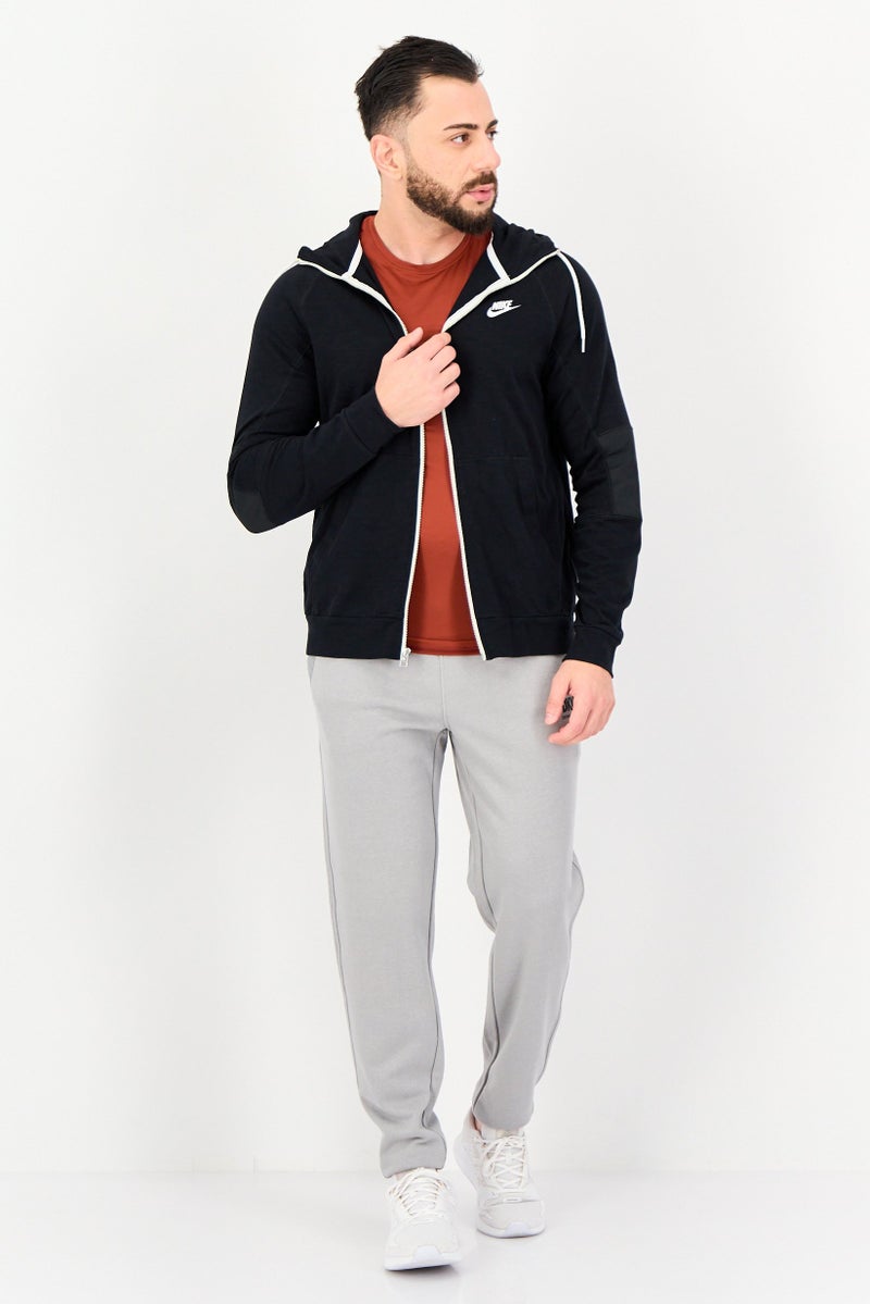 Nike Men Standard Fit Long Sleeve Outdoor Hoodies, Black - Image 4