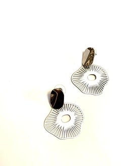Concentrated lines earrings