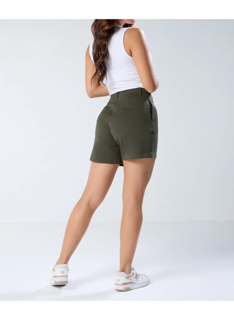 Zigzag Khaki Pleated Short