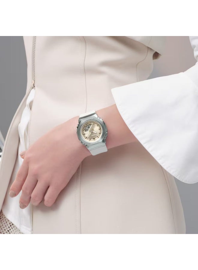 G-SHOCK Analog‑Digital Women's Watch GM‑S2110‑7A9, 45.9 mm Gold Dial with Silver Metal Bezel, White Bio‑Resin Band, 200 m WR - Image 3