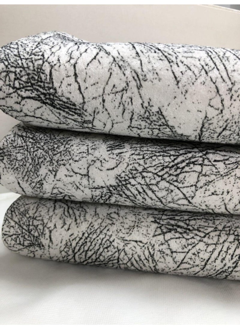 Madame Blue - Sponge Sofa Sofa Bed Cover with Vein Pattern, Shiny and Non-Slip Black and White - Image 1
