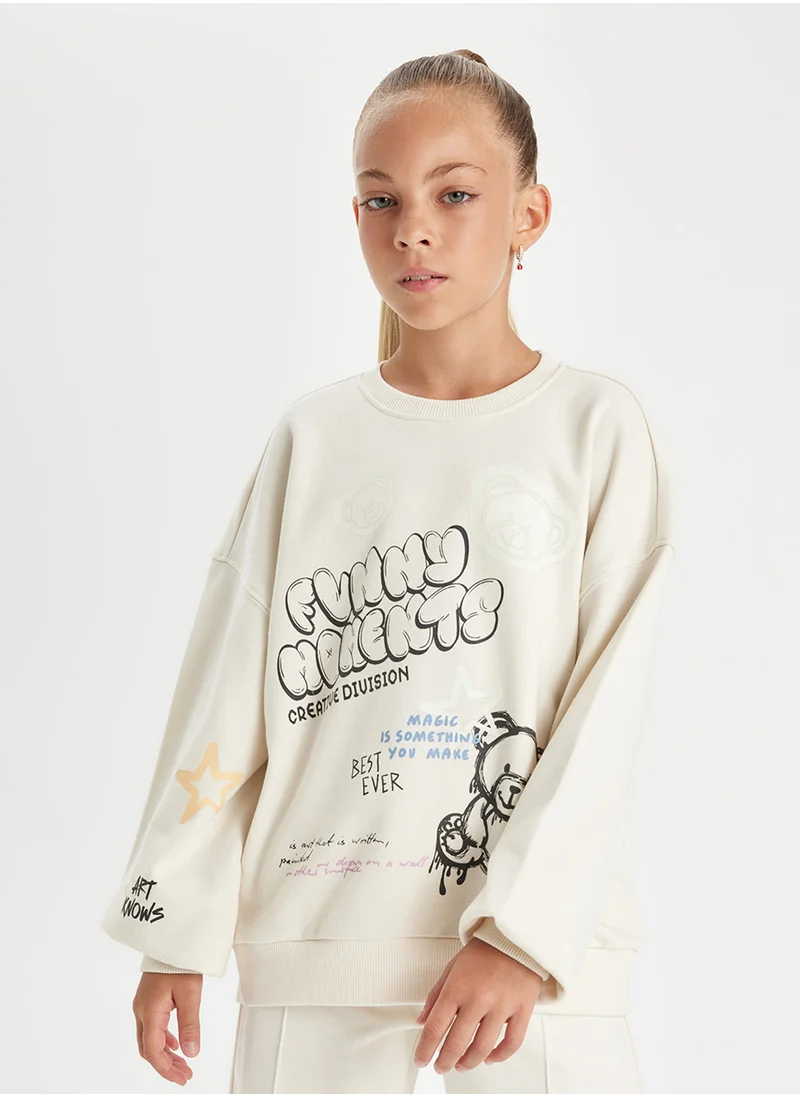 ديفاكتو Ecru Oversized Fit Crew Neck Bear Printed Sweatshirt