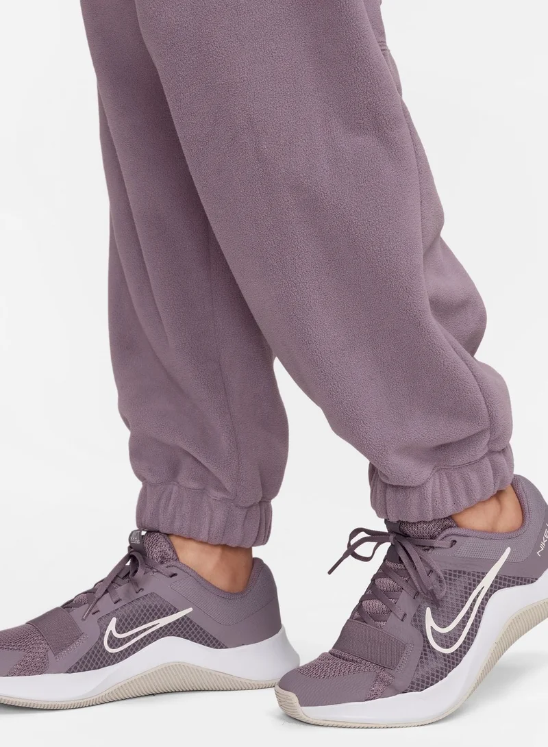 Nike Essential Pants