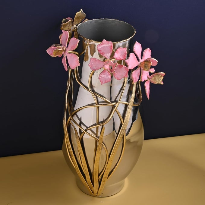 STAIN STEEL BRASS FLORAL DESIGN DESIGNER FLOWER VASE WITH DECORATIVE FLOWER HOME OFFICE VILLA FARM HOUSE DECOR CORNER CENTER TABLE TOP CENTERPIECE GIFTING ITEM