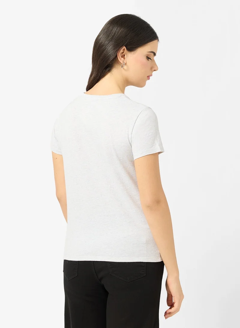 ليفايز التي شيرت المثالي