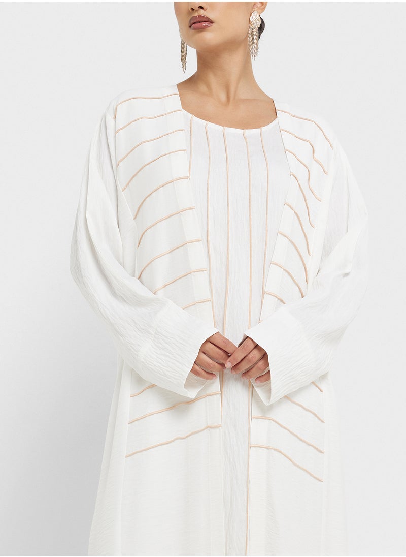 hayas closet Crew Neck Stright Sleeve Abaya  - Image 3