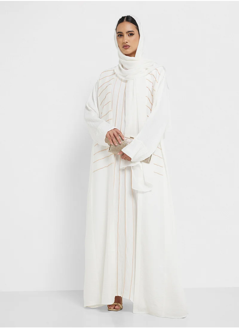 هيا كلوزيت Crew Neck Straight Sleeve Abaya