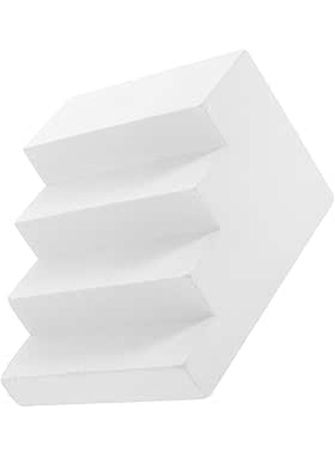 Miniature Gypsum Ladder Photography Prop for Dollhouse Decor and Creative Styling - Image 1