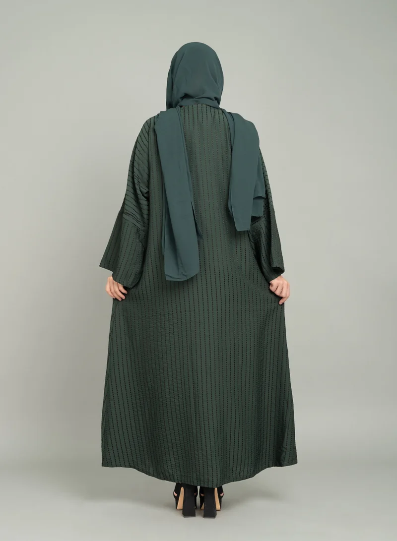 IKKXA Modern Emirati Embroidery Stripe Abaya AIK5079