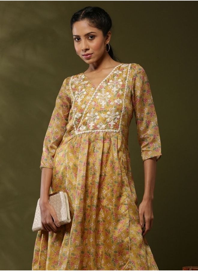 Abhishti Floral printed yoke embroidered kurta set-yellow  - Image 5