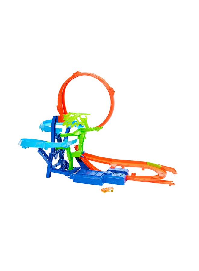 Hot Wheels Car Track Set, Stunt Track Mid-Air Crash With 1:64 Scale Die-Cast Toy Car, Motorized Booster For Non-Stop Stunting & Racing - Image 2