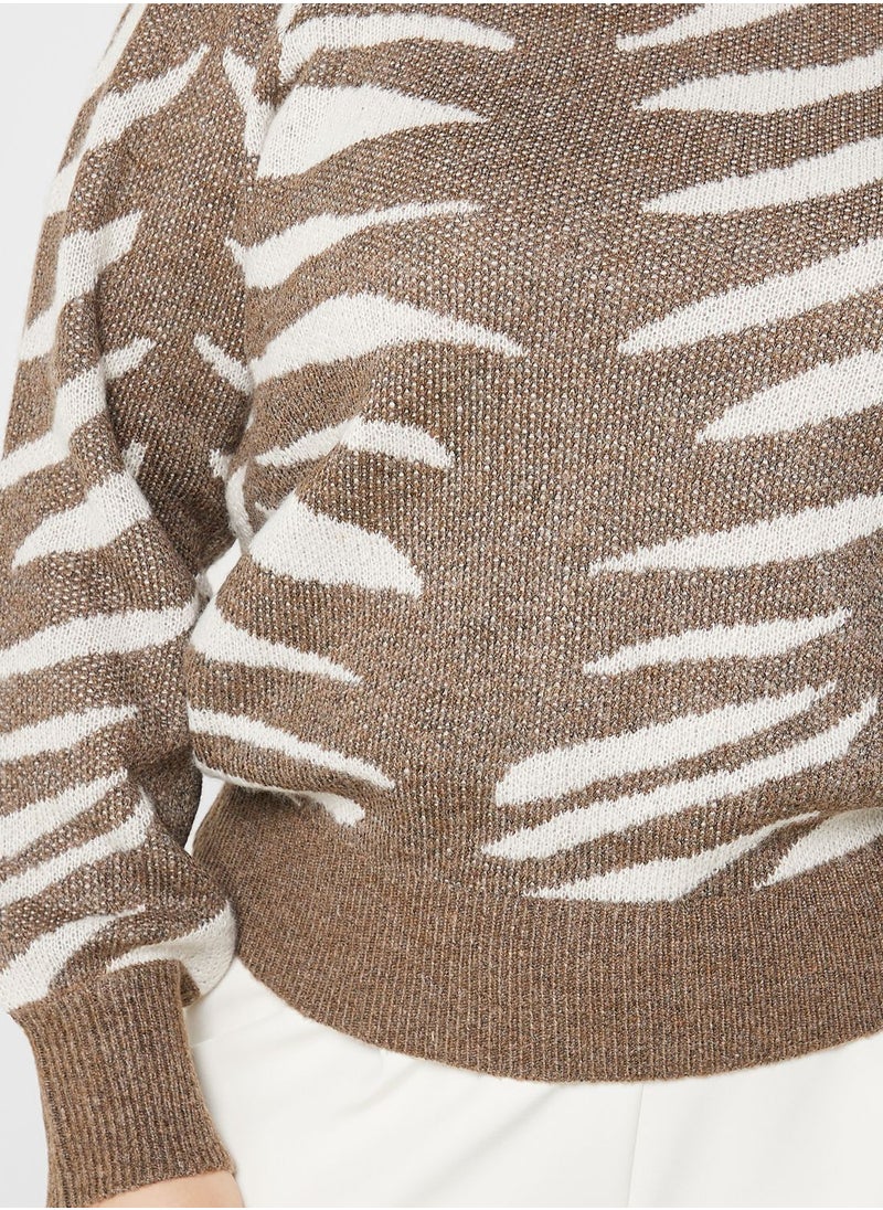 Vero Moda Curve - Crew Neck Printed Sweater - Image 1