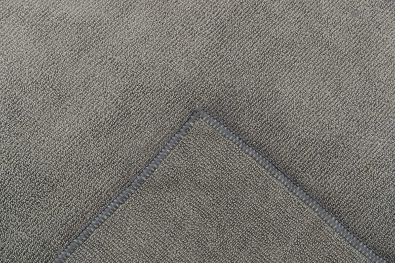 Trixie Quick Drying Super Absorption Towel, Pet Grooming Microfiber Towel for Dogs and Cats, 50 × 60 cm, Grey - 1pc - Image 4