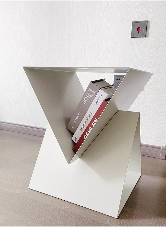 استخدام متعدد الأغراض الشكل الثلاثي تصميم طاولة جانبية حديد طاولة قهوة فاخرة مركز عرض طاولة حامل لغرفة المعيشة غرفة نوم 40x40x50 سم (مجمعة بالكامل)