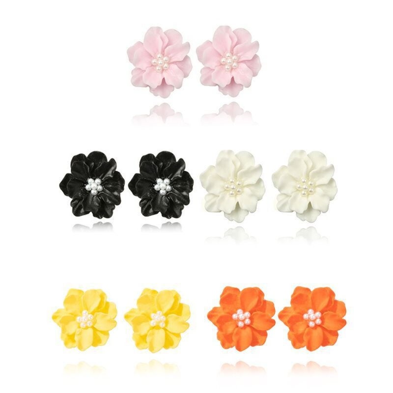 Korean simple and all-matching exaggerated camellia earrings temperament fresh three-dimensional white flower pearl earrings Korean  style - Image 1