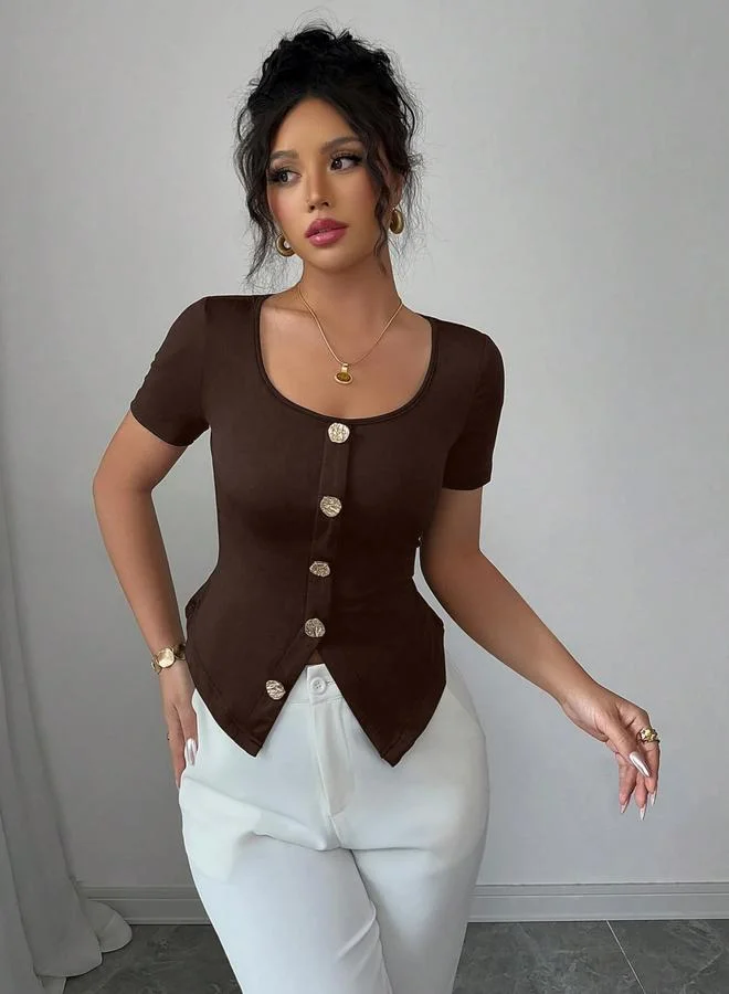 تايك تو بلوزة بأزرار أمامية وياقة مربعة