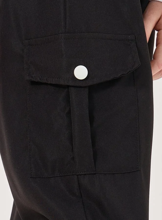 Styli Solid Cargo Pocket Pants with Chain Detail