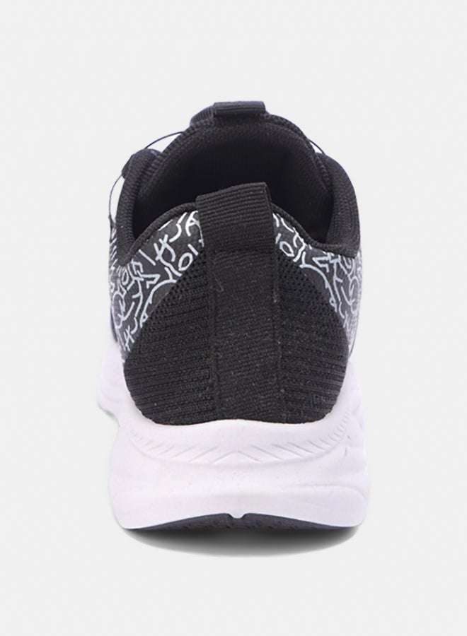 Leather Fashionable Low Top Sneakers  - Image 4