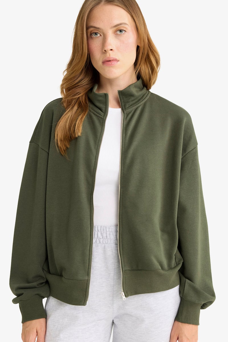 ديفاكتو كارديجان نسائي بقصّة عادية - Image 1