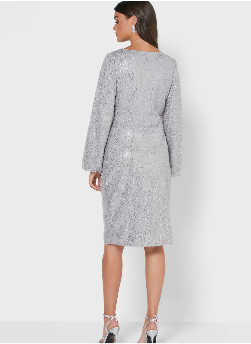 Chi-Chi London Merl Front Twisted Shift Dress