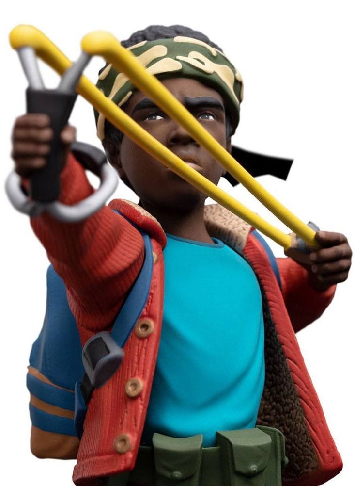 Weta Workshop - Stranger Things Mini Epics: Lucas Sinclair Vinyl Figure - Image 1