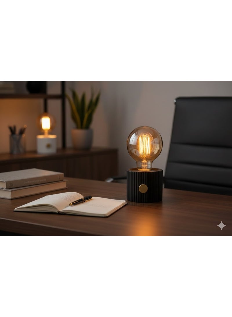 لمبة مكتب ديكور LED بإضاءة دافئة قابلة للتحكم – مصباح طاولة أنيق لغرفة النوم والمكتب – أباجورة مودرن للكومودينو والريسبشن – مثالية للقراءة والاسترخاء والهدايا - Image 4