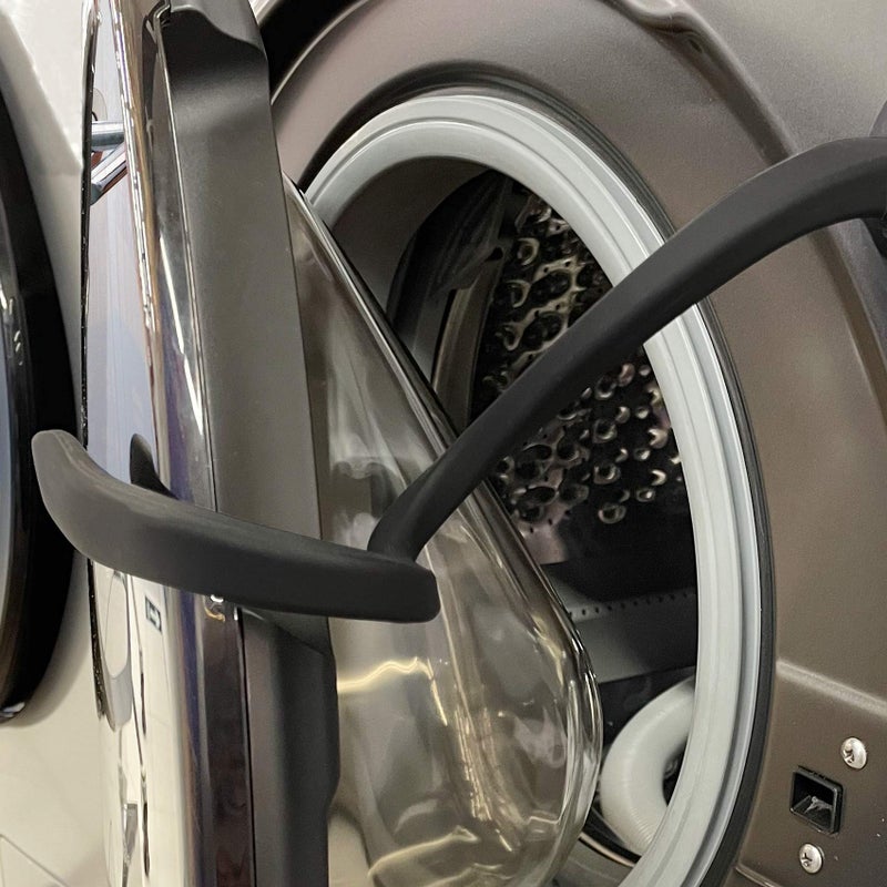 LEVOSHUA Front Load Washer Door Prop, Magnetic Washing Machine Door Holder, Keep Washer Door Open, Flexible Prop Fits Most Washing Machines Black - Image 3