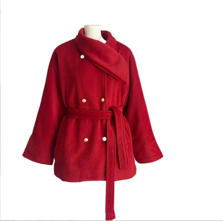 Yang Xiaomis daughter 1OO wool coat womens autumn and winter fashion temperament scarf collar lace-up white wool coat Wine red 