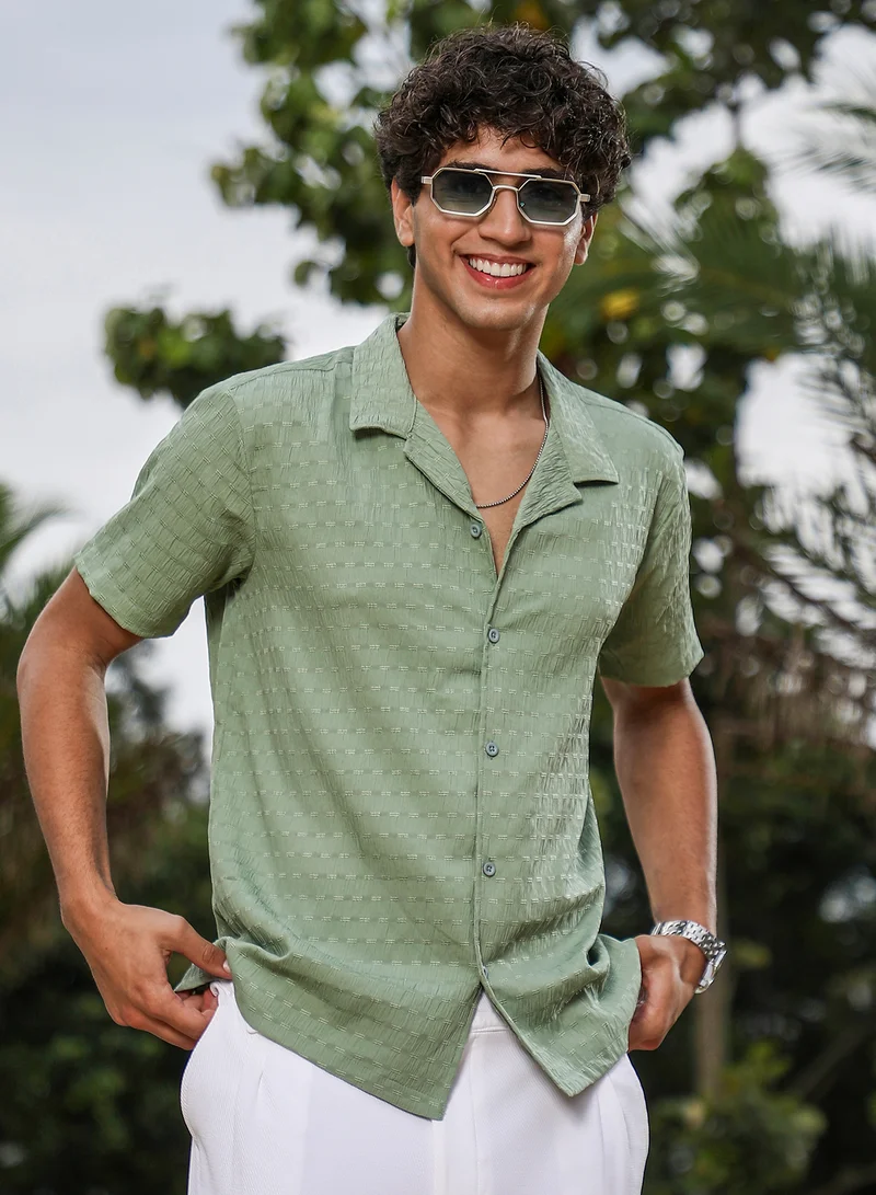 كامبوس سوترا Campus Sutra Men Embroidered Crease-Striped Shirt | Cuban Collar Short Regular Sleeves | Button Closure Straight Hem | Stripes Embroiderd | Woven Fabric For Street & Casual Wear | Pistachio Green