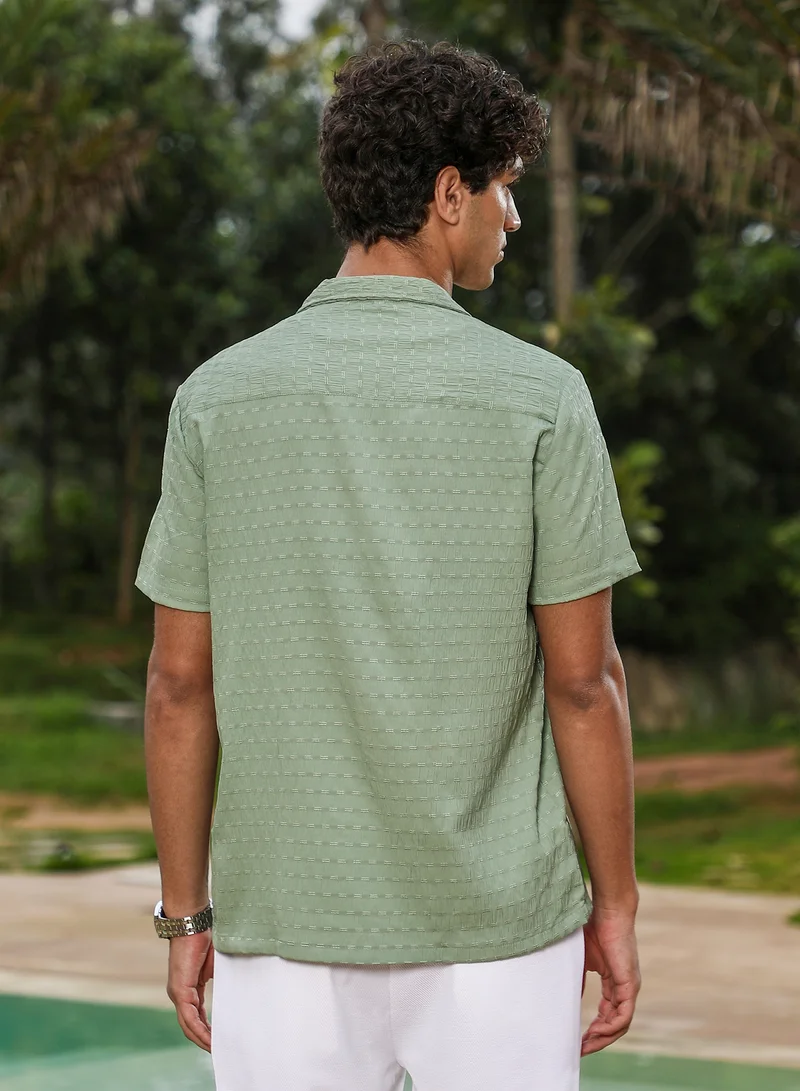 كامبوس سوترا Campus Sutra Men Embroidered Crease-Striped Shirt | Cuban Collar Short Regular Sleeves | Button Closure Straight Hem | Stripes Embroiderd | Woven Fabric For Street & Casual Wear | Pistachio Green
