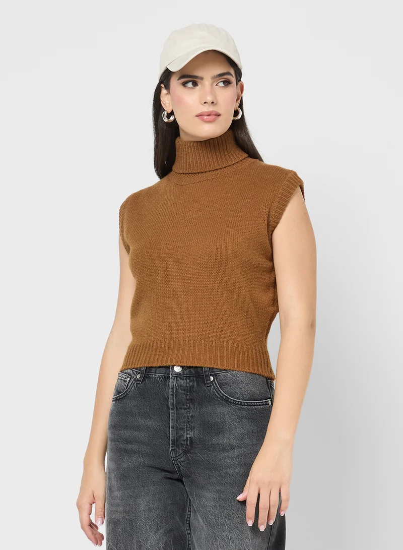 جينجر High Neck Loose Knitted Sleeveless Vest