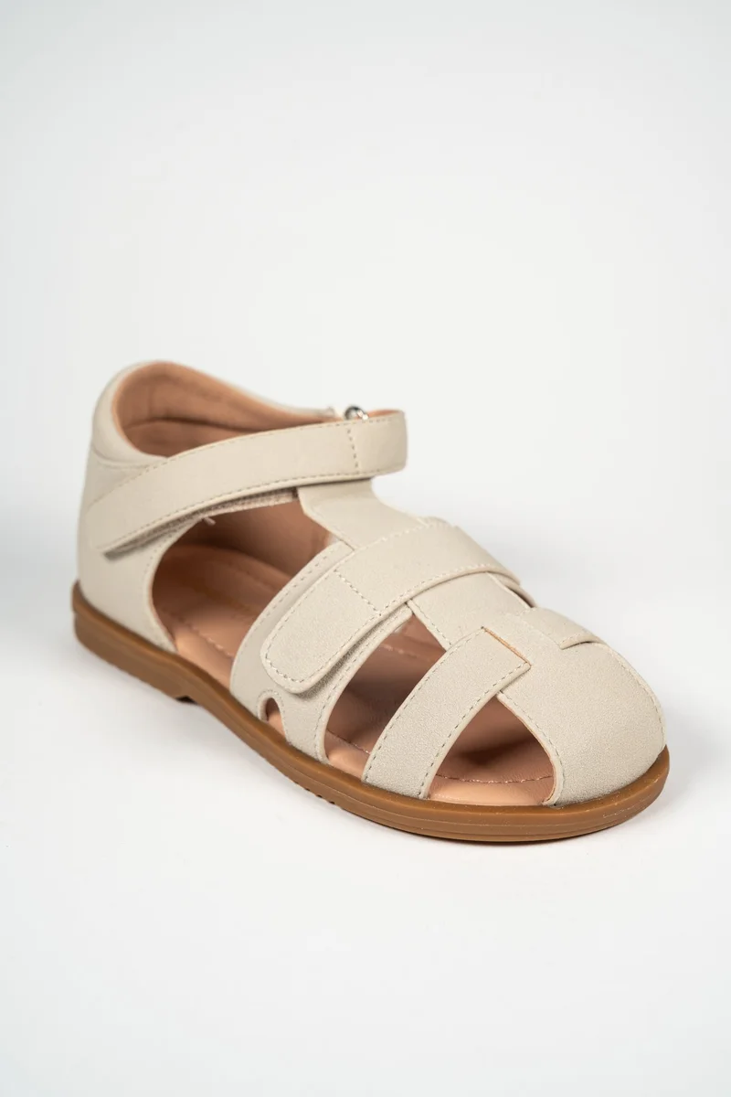 جيومني صنادل جيومني للبنات – صنادل مريحة ومريحة للأطفال، والبنات قبل المراهقة والصغيرات للمدرسة، واللعب والملابس اليومية