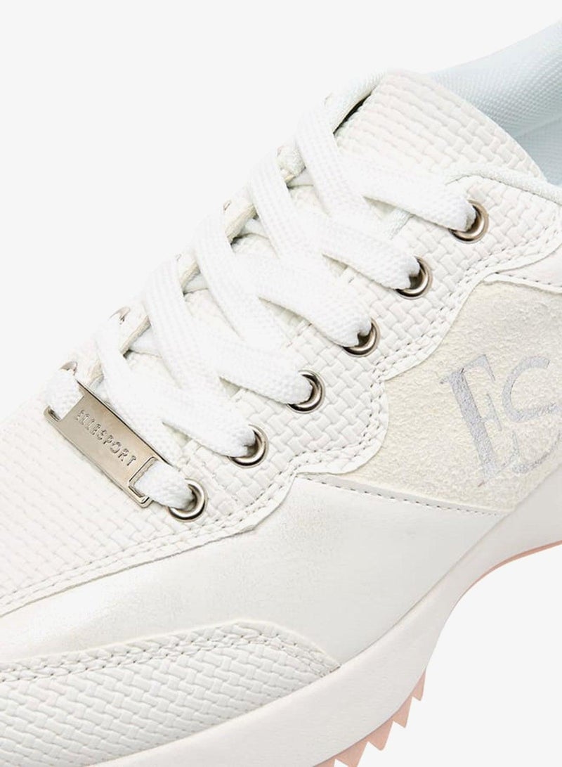 ايل سنيكرز نسائي بتفاصيل شعار وإغلاق برباط - Image 4