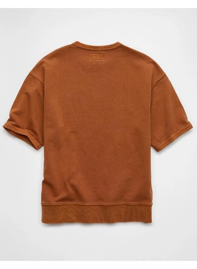 امريكان ايجل Your go-to tee, but with an elevated, sporty vibe in twill cotton fabric.
