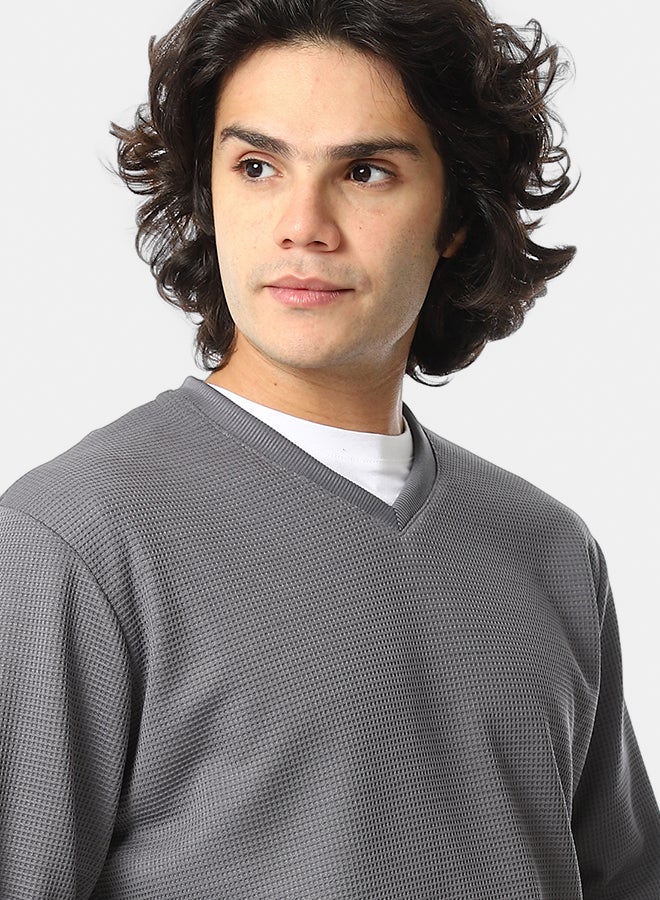 Red Circle V-Neck Fog Knitted Pullover - Image 4