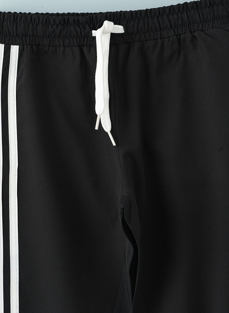 JAM Knit jogger with stripe at side seam - Image 4
