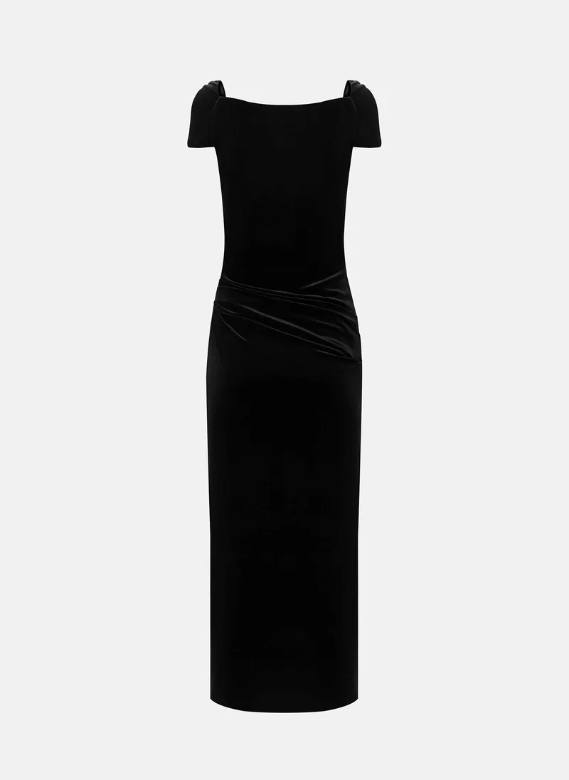 Lichi  Fitted velvet midi dress with curved neckline for Women | Best Price UAE