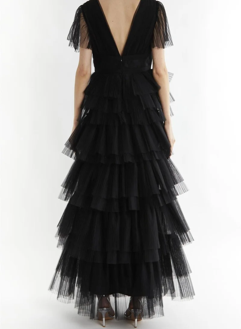 True Decadence Deliza Black Plunge Front Tiered Maxi Dress