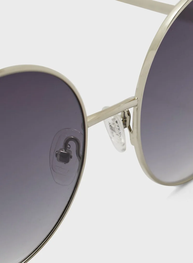 GUESS Round Sunglasses