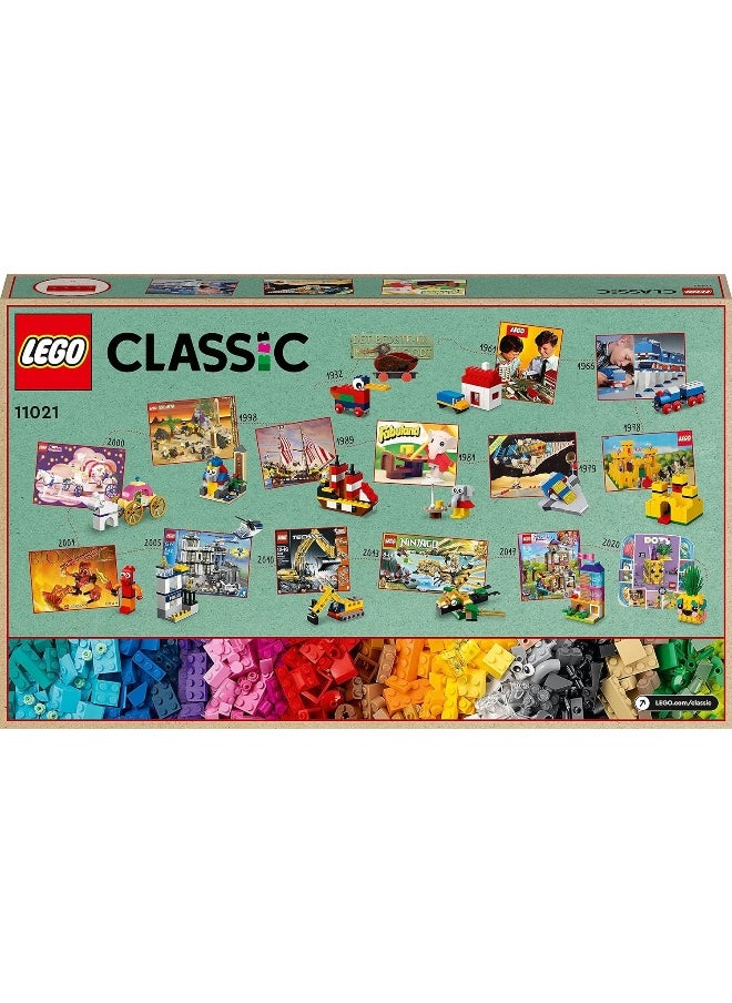 LEGO LEGO Classic 11021 90 Years of Play  - Image 3