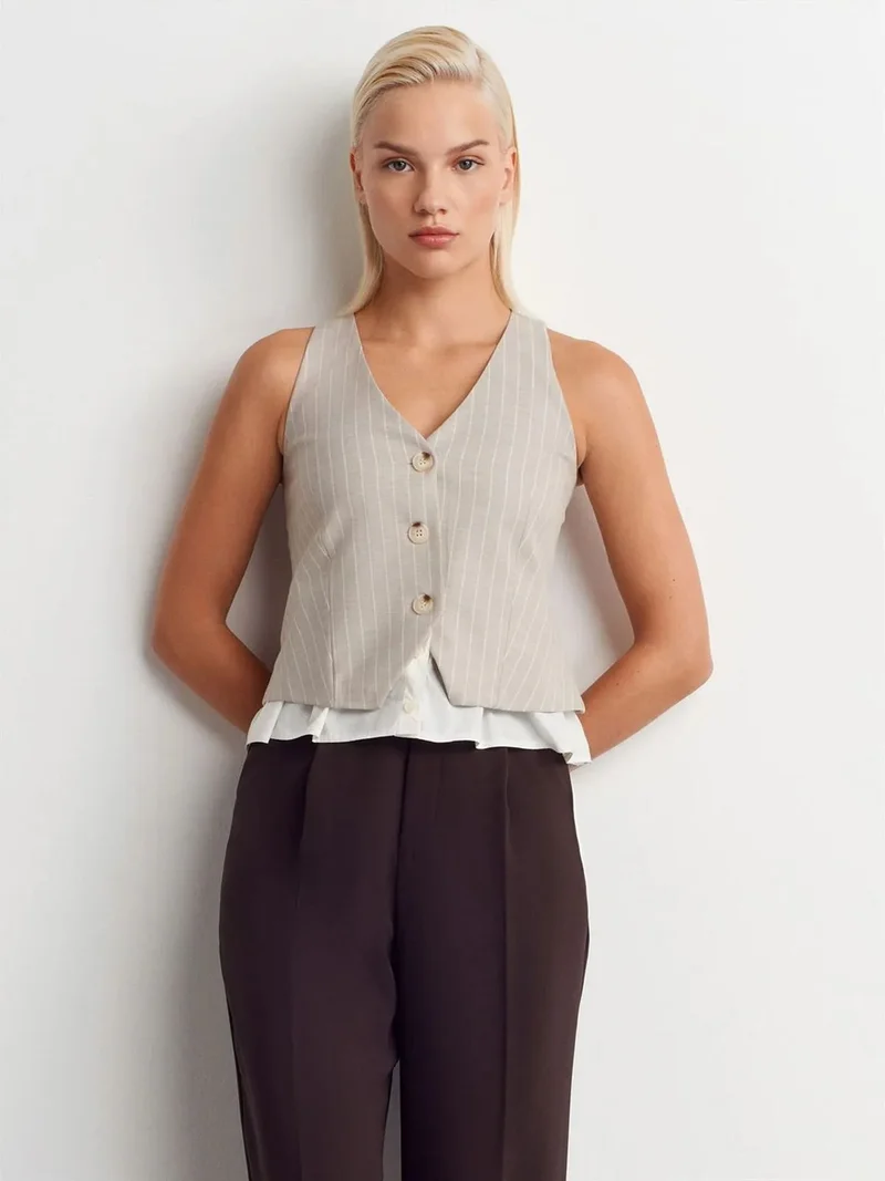 ديلفين DILVIN Striped Crop Waistcoat
