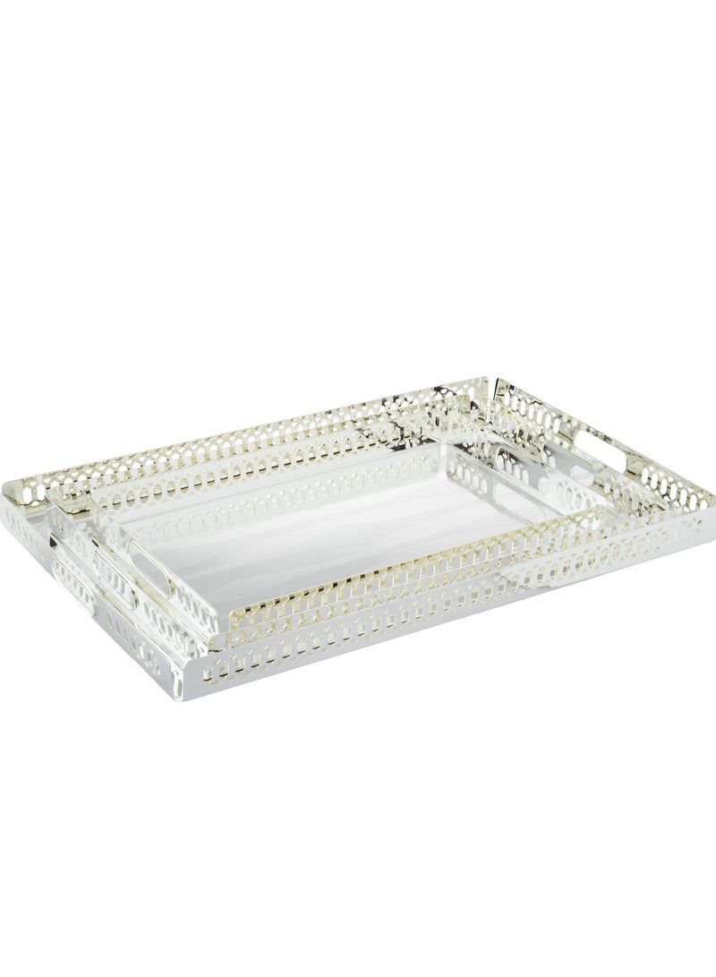 Dania A set of 3 gilded metal trays of different sizes with a sophisticated and beautiful design, suitable for all presentations and occasions. - Image 2