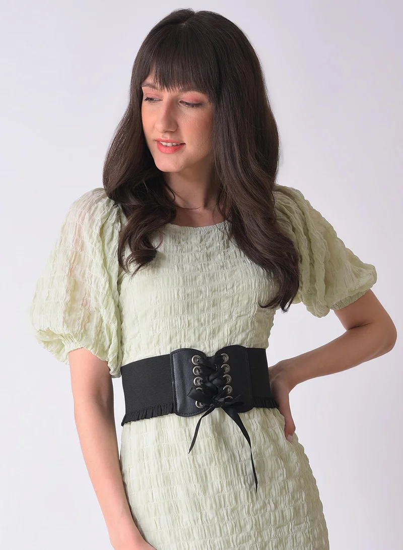 صوص هاوت حزام أسود