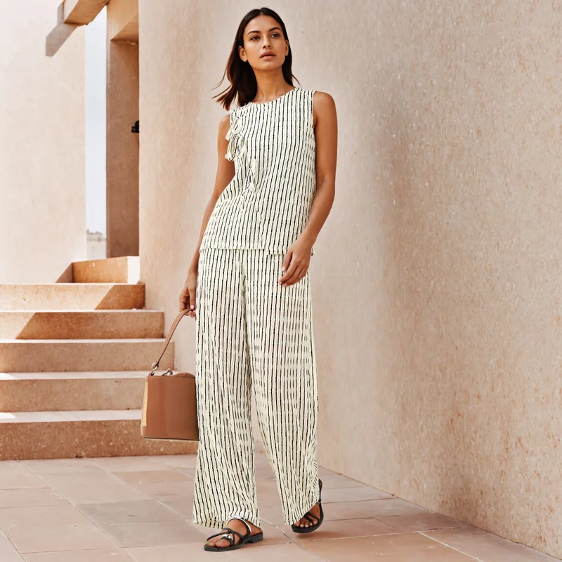 2Xtremz Textured Wide Leg Pants