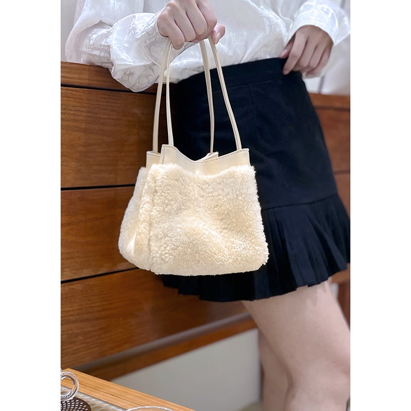 Plush Bag Women'S Niche Lamb Wool Bucket Bag Fashion Handbag Simple Cute Shoulder Crossbody Small Square Bag - Image 4